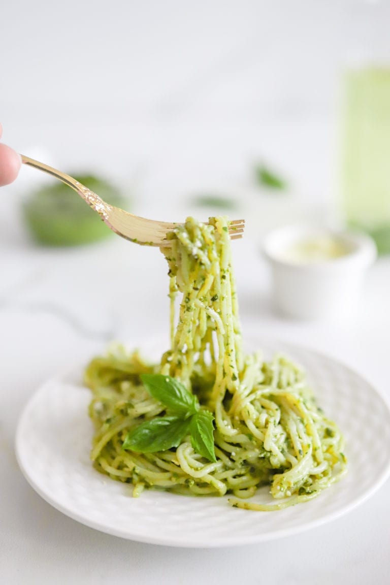 The Best Easy Vegan Pesto Recipe (10 Minutes)