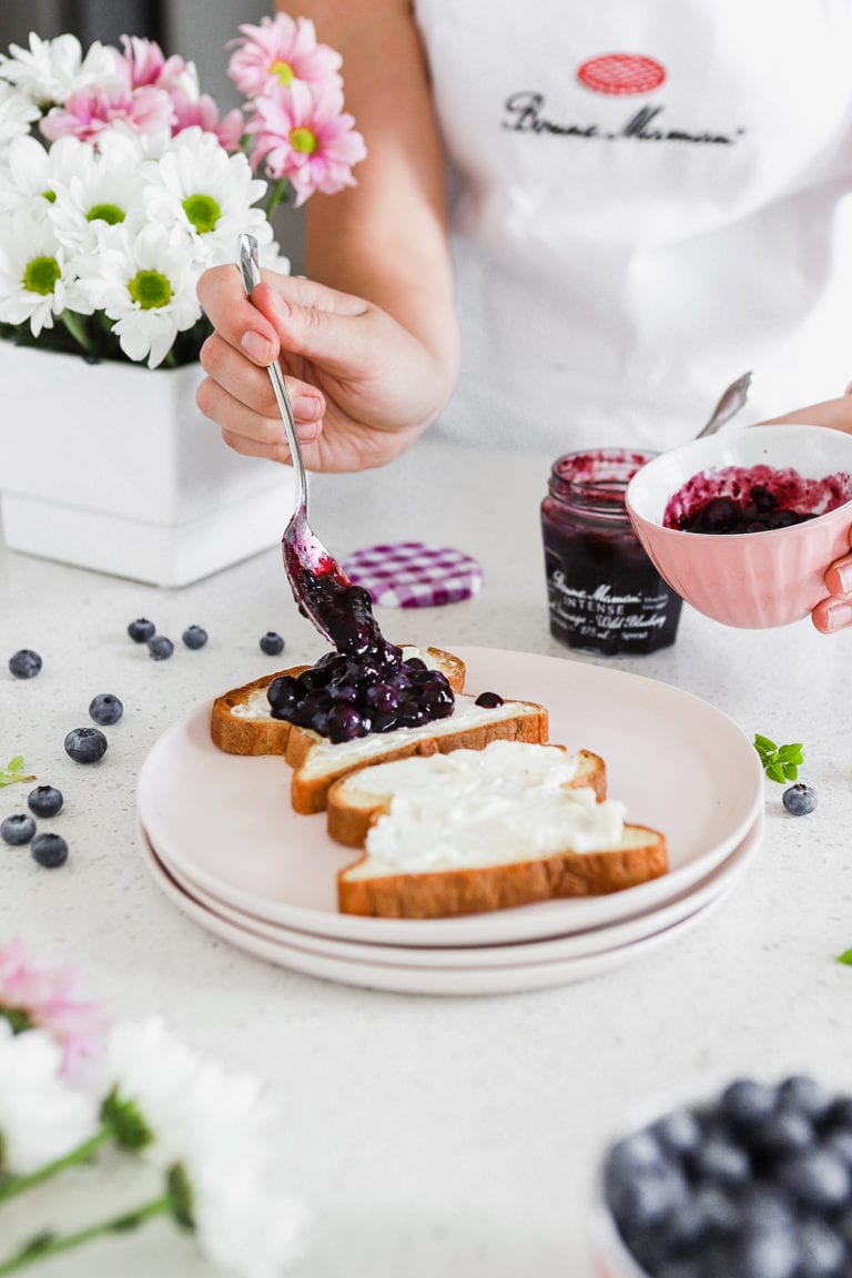 Gluten Free Crostini with Blueberry Spread And Cream Cheese