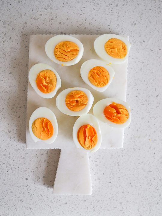 Easy Peel Air Fryer Hard Boiled Eggs - Recipe Diaries