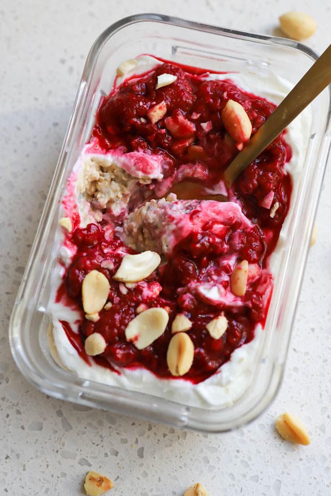 https://basicswithbails.com/wp-content/uploads/2022/10/peanut-butter-and-jelly-overnight-oats.jpg