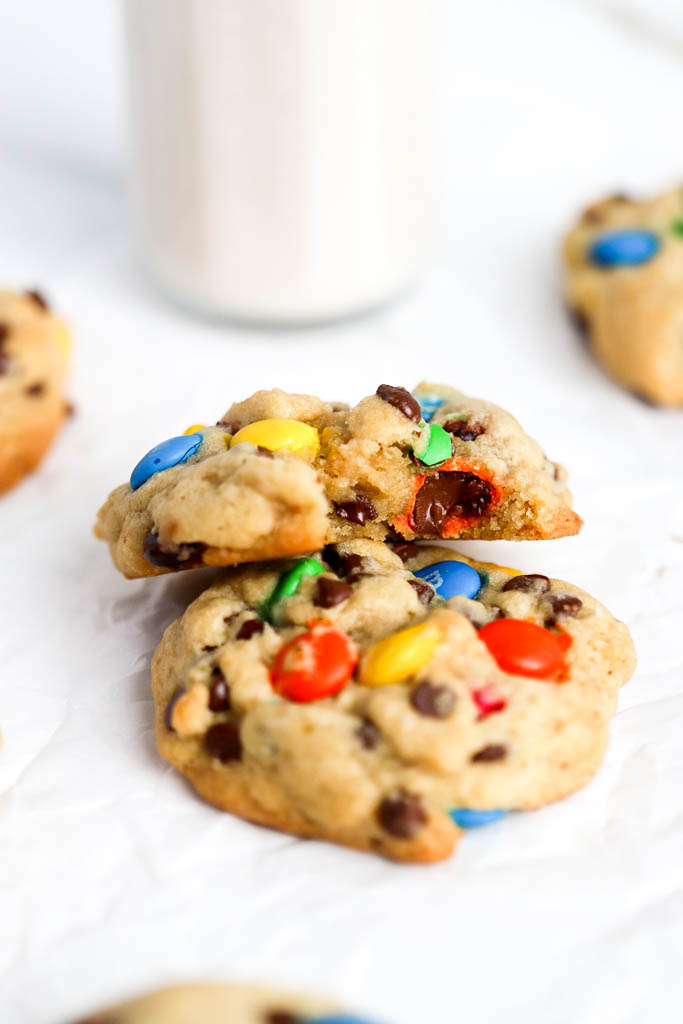 The Best Must Make M&M Recipes - Together as Family