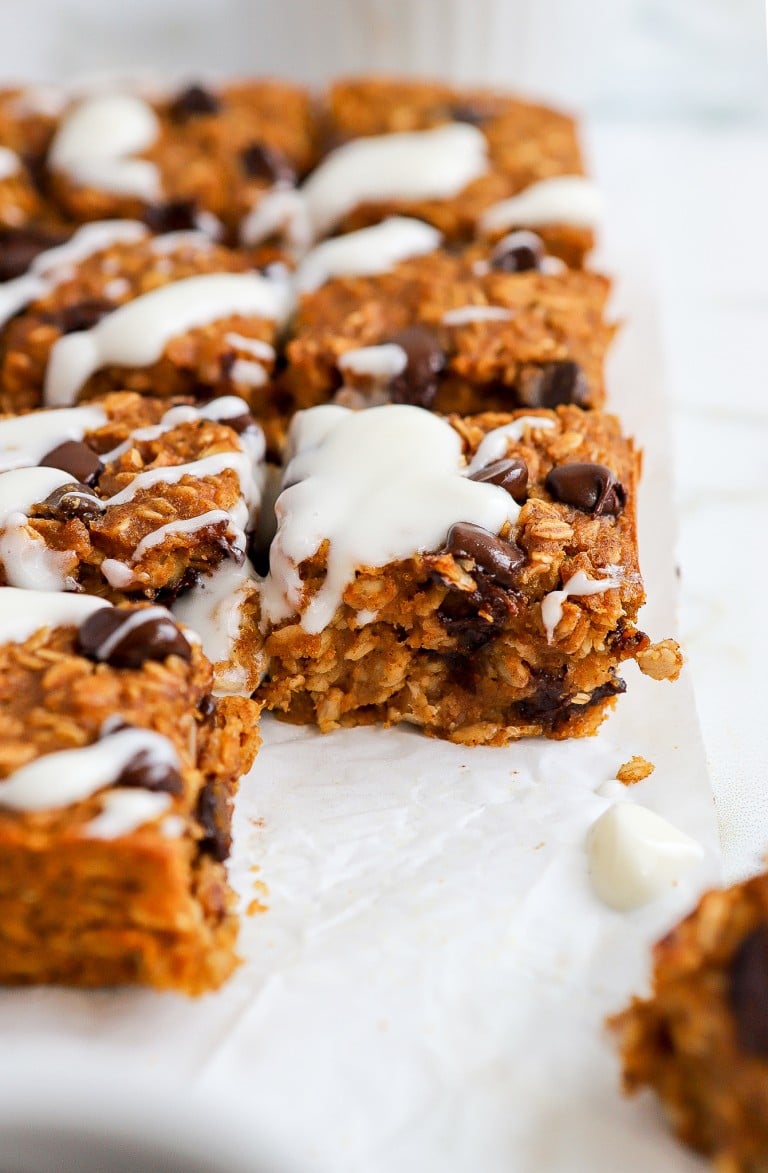 side angle of inside of gluten free pumpkin oatmeal bars with chocolate chips